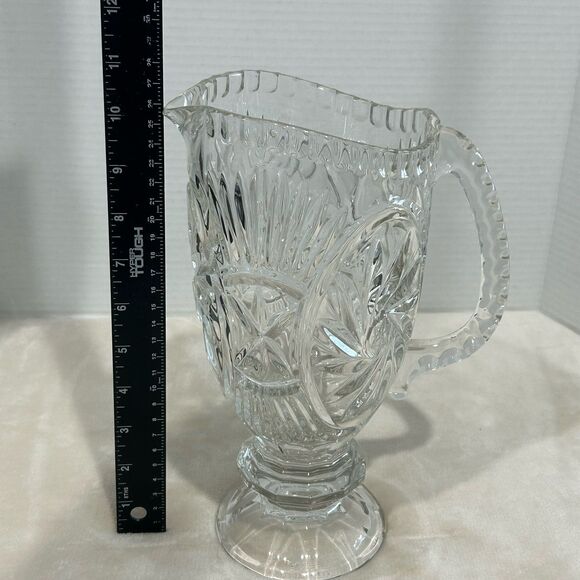 Vintage Cut Crystal Water Pitcher. Excellent Condition - Picture 9 of 12